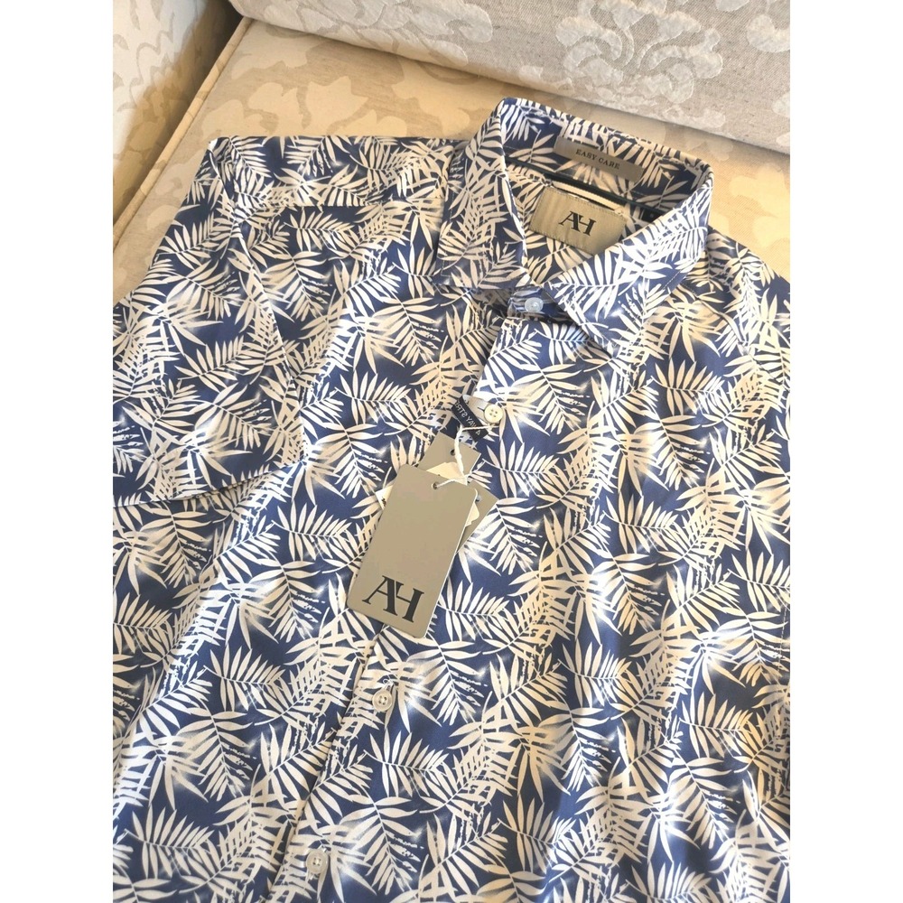 AH Men's Palm Print Performance Short Sleeve Stretch Shirt Blue/White Sz S NEW!